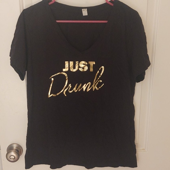 Just Drunk V-neck - Picture 1 of 3
